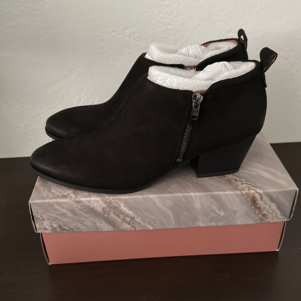 Franco Sarto Suede black booties